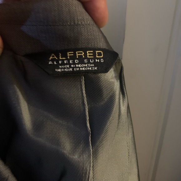 Alfred sung gray suit jacket vest & pants 48 regular 43 waist - Picture 3 of 9